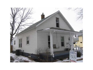 800 2nd Ave SW, Cedar Rapids, IA 52404
