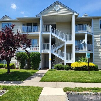 219 Rachel Ct, Franklin Park, NJ 08823