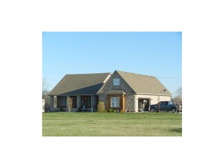 2829 County Line Rd, Bates City, MO 64011