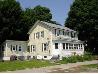 4 Wingate Ct, Bangor, ME 04401