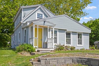 20 Massachusetts Ave, Laconia, NH 03246