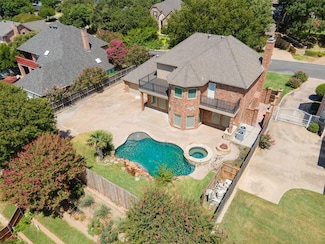 9120 Nob Hill Dr, North Richland Hills, TX 76182