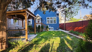3039 S Kolin Ave, Chicago, IL 60623
