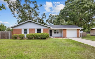 237 SE Polk Ln, Lake City, FL 32025