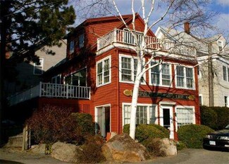 1 Pirates Ln, Gloucester, MA 01930