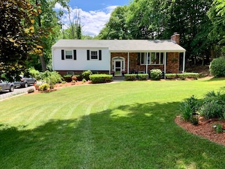 36 Dunster Rd, Holliston, MA 01746