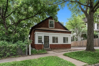 870 Jessie St, Saint Paul, MN 55130