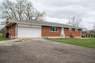 9130 S Palmer Rd, New Carlisle, OH 45344