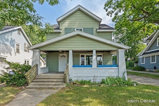 1321 Burton St SE, Grand Rapids, MI 49507