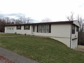 319 Charleston St, Cadiz, OH 43907