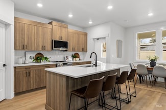 4642 N Maple Grove Rd, Boise, ID 83704