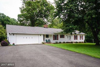 7816 Signal Hill Rd, Manassas, VA 20111