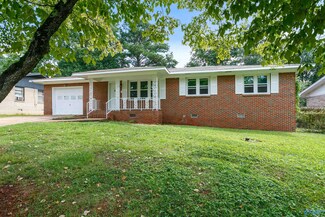 3210 Deerfield Rd NW, Huntsville, AL 35810