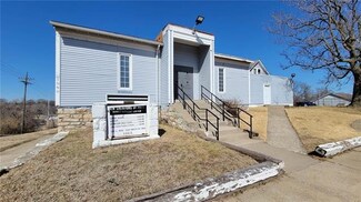 1060 Freeman Ave, Kansas City, KS 66102