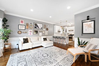 4 Sherman Ave Unit 1, Jersey City, NJ 07307