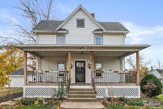 345 E Market St, Somonauk, IL 60552