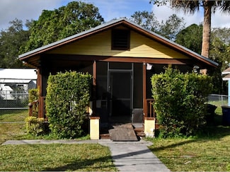 119 S 13th St, Fort Pierce, FL 34950