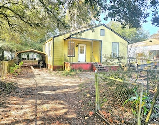 2224 Suffolk St, North Charleston, SC 29405