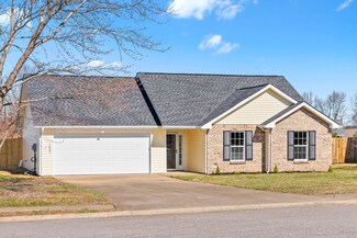 1067 Meshaw Trail, Clarksville, TN 37040