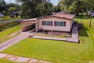 208 W Pennsylvania Ave, Pittsburg, IL 62974