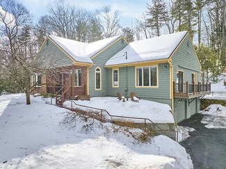 99 Betty Spring Rd, Gardner, MA 01440