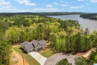 2505 Shore Side Ln, Sylacauga, AL 35151