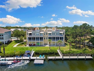 107 Athenian Way, Tarpon Springs, FL 34689