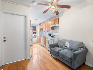 34 Sheafe St Unit 3, Boston, MA 02113