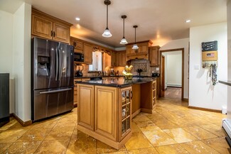 53 Moses Carr Rd, Rollinsford, NH 03869