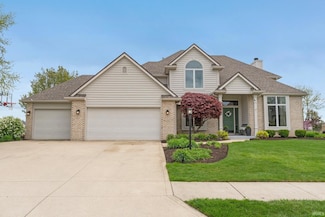 2217 Stonebriar Rd, Fort Wayne, IN 46814