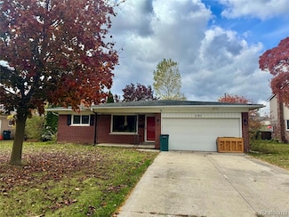 1101 Ashley Dr, Troy, MI 48085