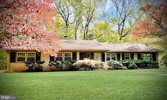 1429 Ironwood Dr, McLean, VA 22101