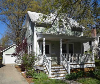 425 Clark St, Iowa City, IA 52240