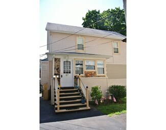 47 Woodland St, Worcester, MA 01610