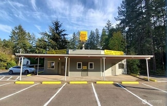 22090 N US Highway 101 Unit B, Shelton, WA 98584