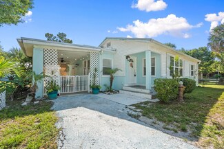 1212 Raymond Ave, Fort Pierce, FL 34950