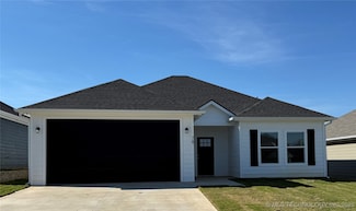 78 Loyal Ln, Durant, OK 74701