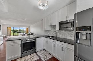 4489 Luxemburg Ct Unit 306, Lake Worth, FL 33467