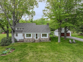 75 Blaisdell Hill Rd, Sutton, NH 03273