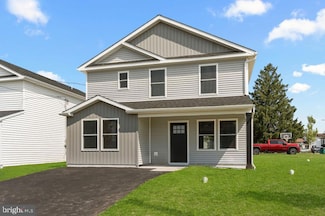 411 New York Ave, Croydon, PA 19021