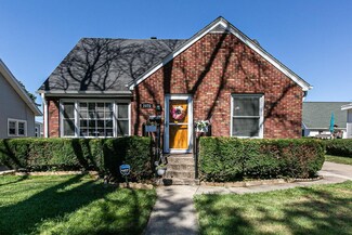 2075 Mullin Rd, Dubuque, IA 52001