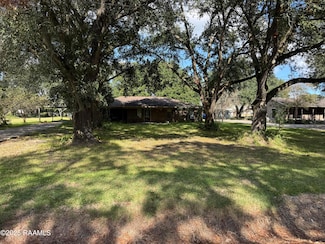 5015 Jasper Rd, New Iberia, LA 70560