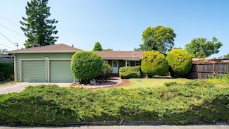 611 Leo Dr, Santa Rosa, CA 95407