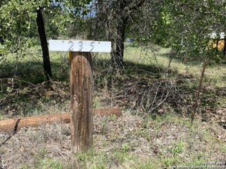 235 E King Phillips Ave, Poteet, TX 78065