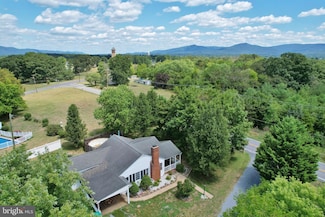 18 Spirea Place, Luray, VA 22835