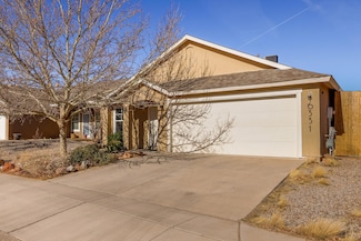 6331 Avenida Madrid NW, Albuquerque, NM 87114