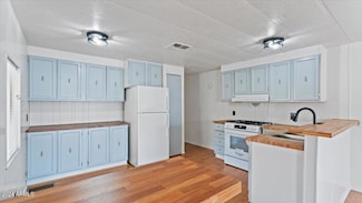 2121 N Center St Unit 198, Mesa, AZ 85201