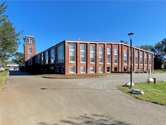 40 Web Ave Unit 214, North Kingstown, RI 02852
