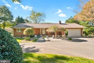 12120 Harford Rd, Glen Arm, MD 21057
