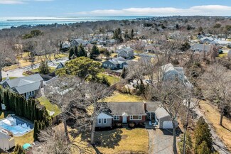 16 Marsh Ln, Hyannis, MA 02601